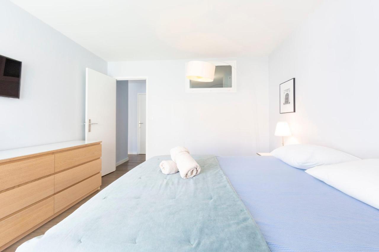 Modern Apartment 2 Bedrooms Quiet Terrace In A Palm Beach Area, 30 Meters From Seaside คานส์ ภายนอก รูปภาพ