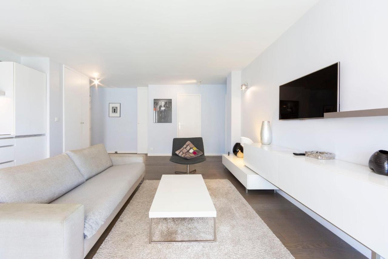 Modern Apartment 2 Bedrooms Quiet Terrace In A Palm Beach Area, 30 Meters From Seaside คานส์ ภายนอก รูปภาพ